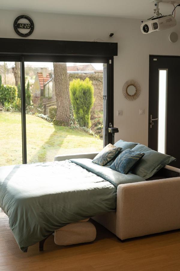 Capsule Nature & Photos - Jacuzzi - Netflix & Home Cinema - Ps5 & Jeu Thun-Saint-Martin Buitenkant foto