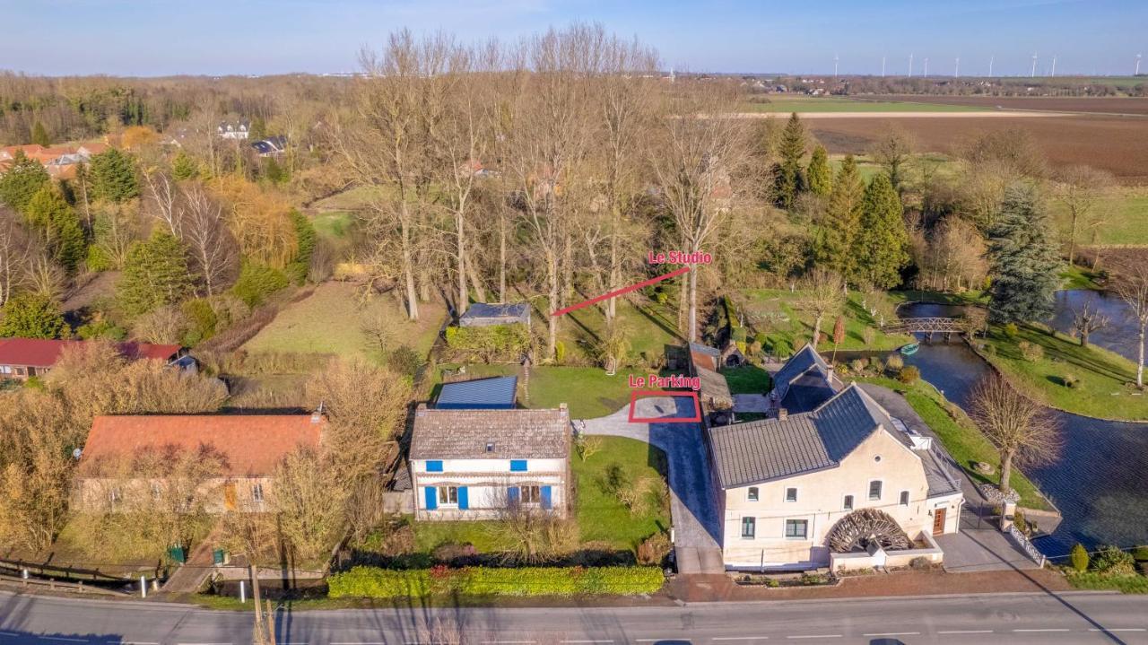 Capsule Nature & Photos - Jacuzzi - Netflix & Home Cinema - Ps5 & Jeu Thun-Saint-Martin Buitenkant foto